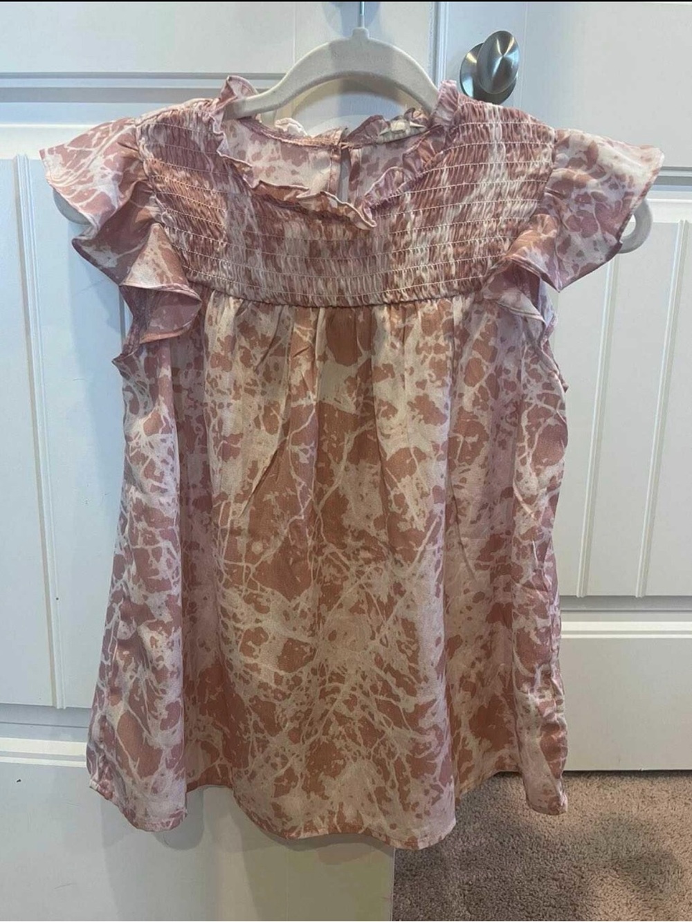 Juniors Pink Marble-Print Ruffle Sleeve Top- XL